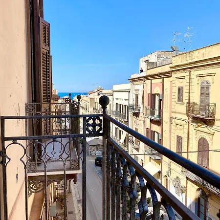 Apartment Palazzo 700 Castellammare del Golfo