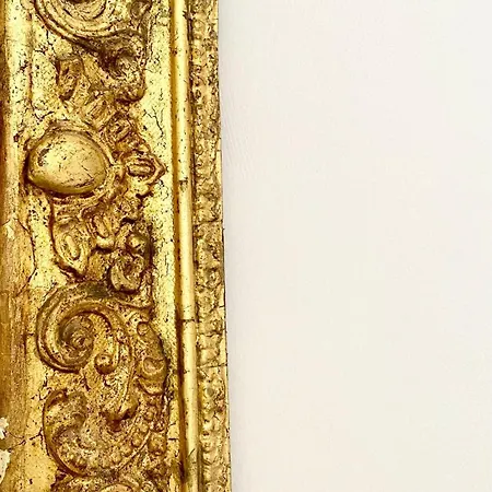 Palazzo 700 *